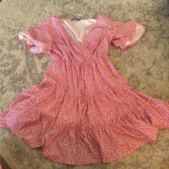 Flowy Pink Flower Dress - Picture 1 of 2